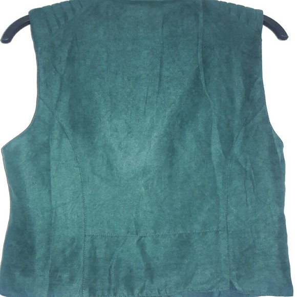 2 x $ 20 Green Suede vest - Picture 3 of 4